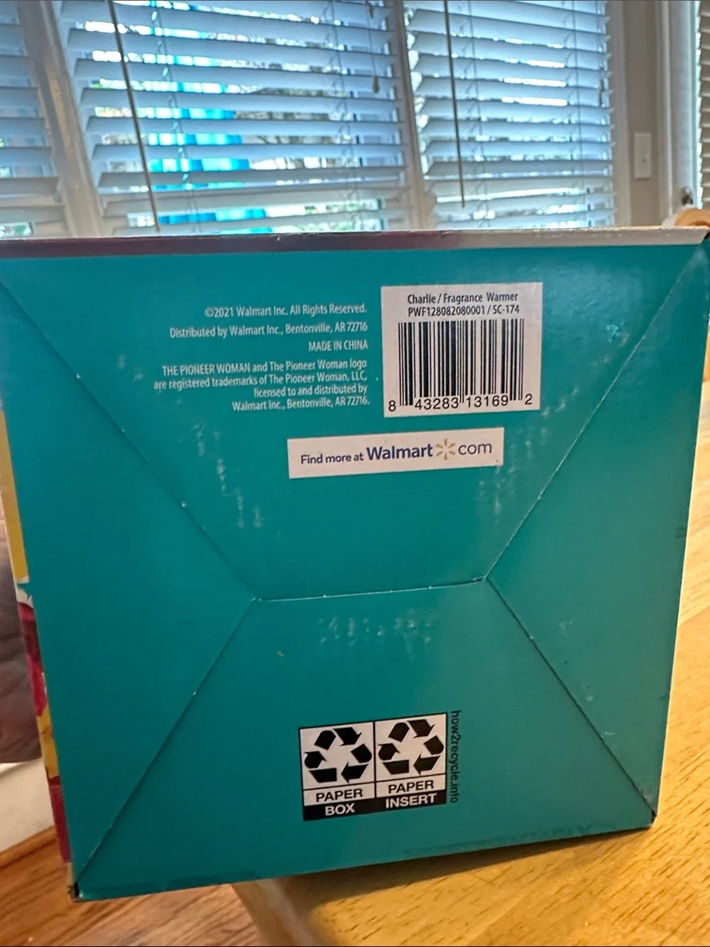 The Pioneer Woman Charlie Fragrance Warmer. NEVER USED